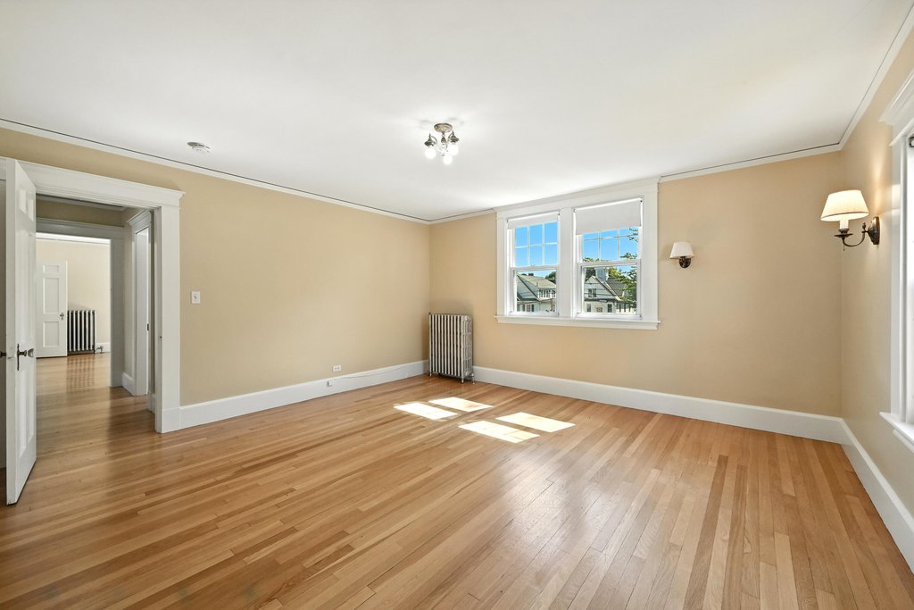 Pittsfield, Maine, 04967, United States, 4 Bedrooms Bedrooms, ,2.5 BathroomsBathrooms,Residential,Forsale,2004043