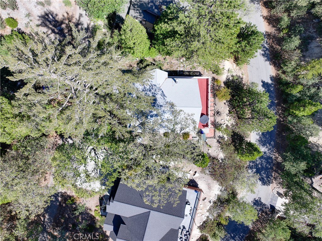 Lake Arrowhead, California, 92352, United States, 4 Bedrooms Bedrooms, ,3 BathroomsBathrooms,Residential,Forsale,1971047