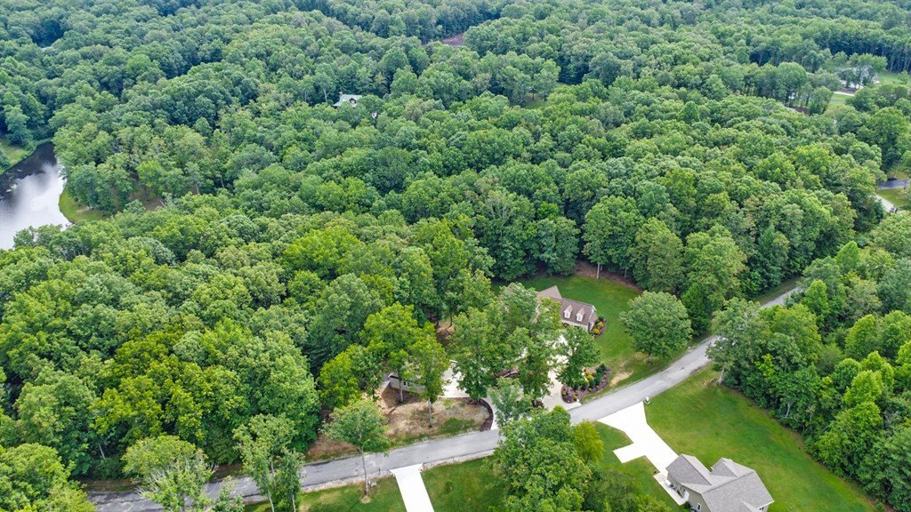 Jamestown, Tennessee, 38556, United States, 4 Bedrooms Bedrooms, ,4 BathroomsBathrooms,Residential,Forsale,1929826