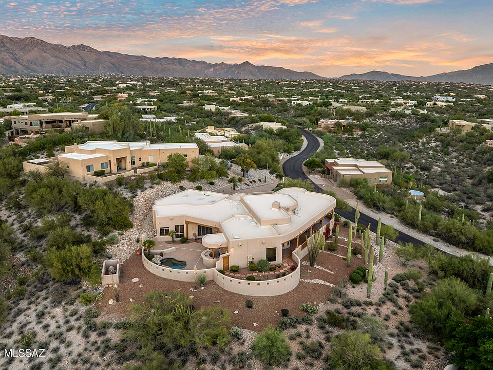 Tucson, Arizona, 85718, United States, 4 Bedrooms Bedrooms, ,4 BathroomsBathrooms,Residential,Forsale,2004425