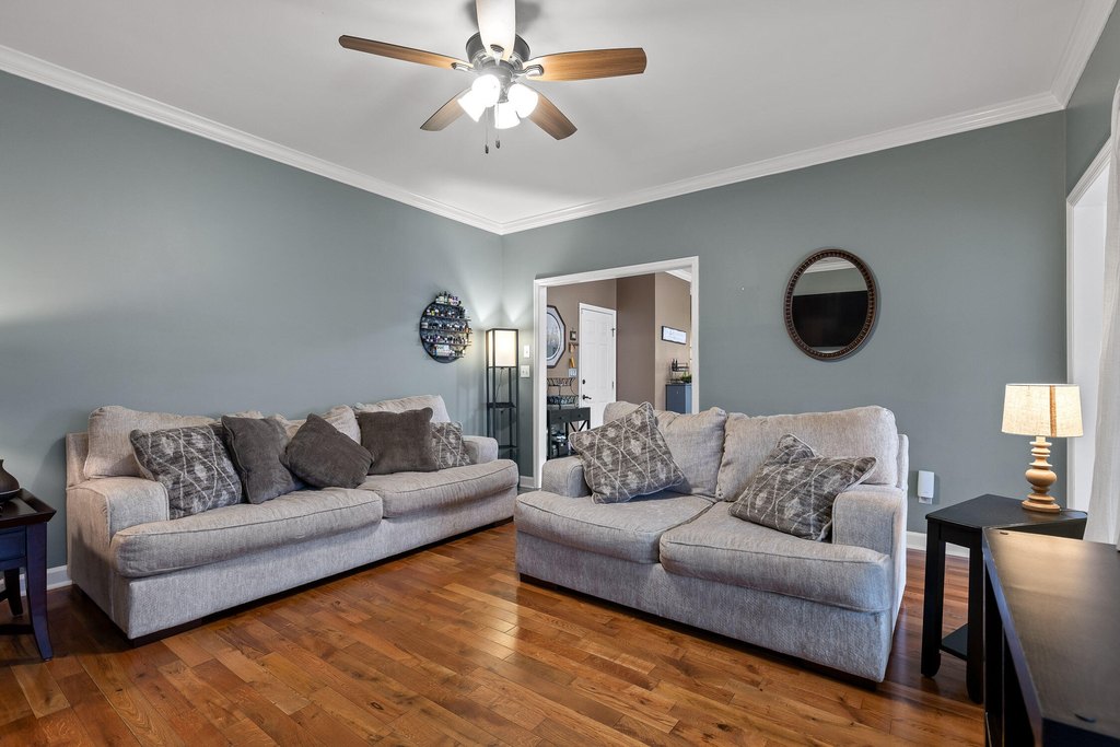 Chattanooga, Tennessee, 37421, United States, 4 Bedrooms Bedrooms, ,2.5 BathroomsBathrooms,Residential,Forsale,2009588