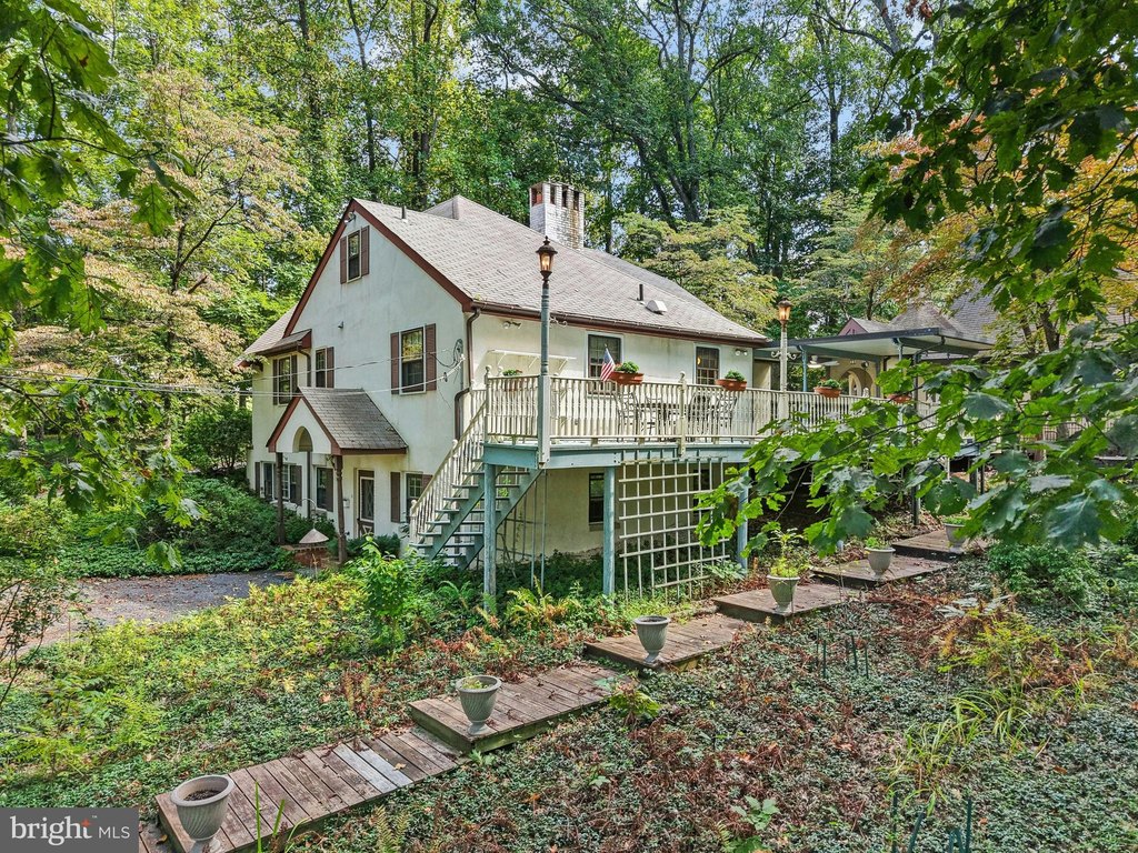 BETHLEHEM, Pennsylvania, 18015, United States, 5 Bedrooms Bedrooms, ,2.5 BathroomsBathrooms,Residential,Forsale,2009566