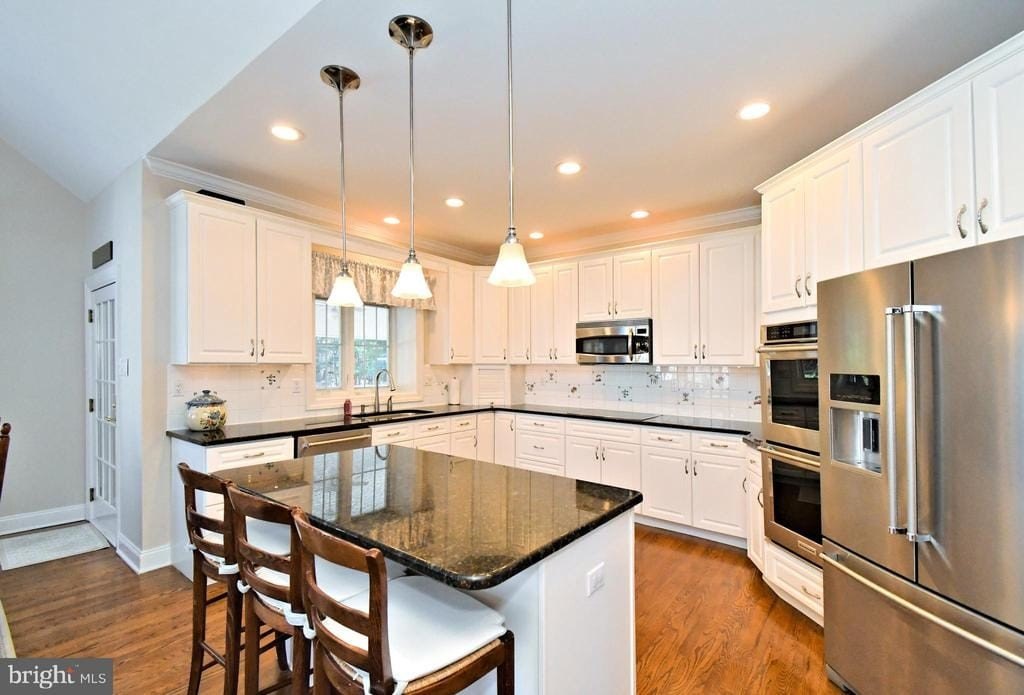 LANGHORNE, Pennsylvania, 19047, United States, 5 Bedrooms Bedrooms, ,3.5 BathroomsBathrooms,Residential,Forsale,2004534