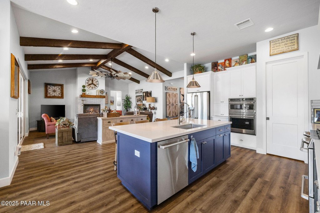 Prescott, Arizona, 86305, United States, 5 Bedrooms Bedrooms, ,3.5 BathroomsBathrooms,Residential,Forsale,1994066