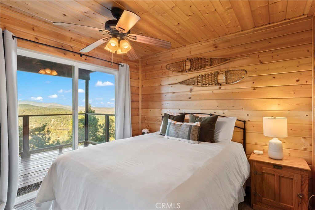 Crestline, California, 92325, United States, 3 Bedrooms Bedrooms, ,2.5 BathroomsBathrooms,Residential,Forsale,2004857