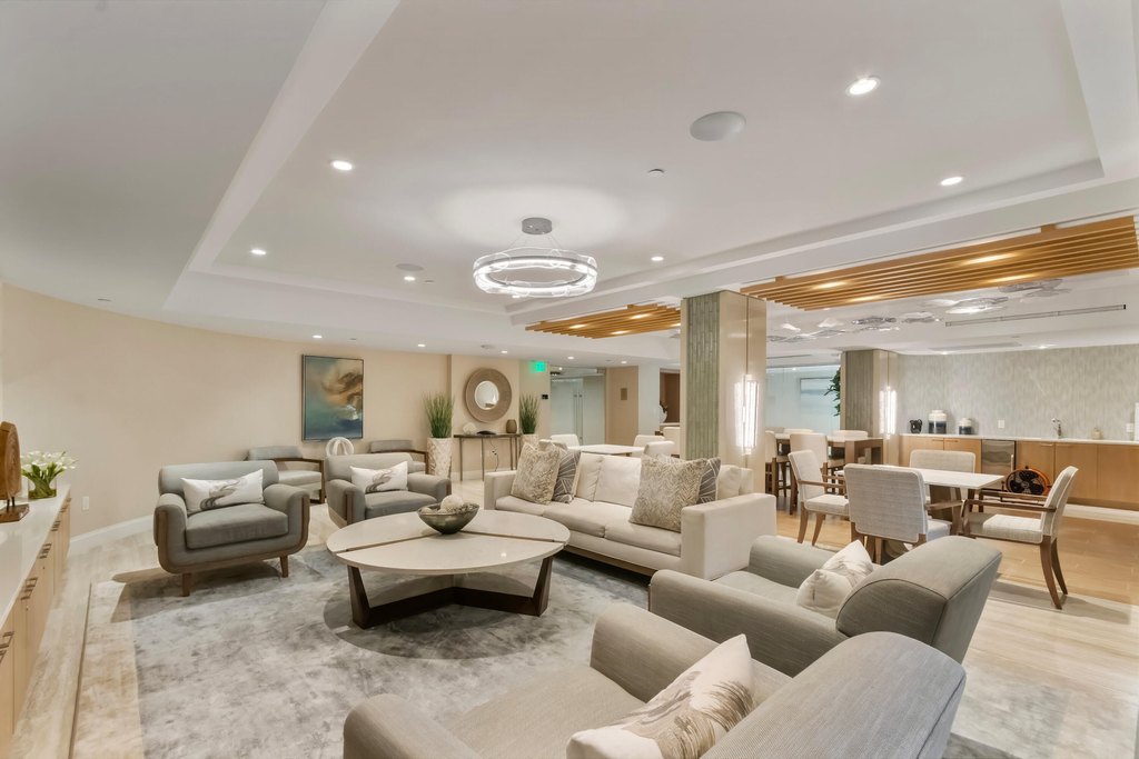 Boca Raton, Florida, 33432, United States, 2 Bedrooms Bedrooms, ,2 BathroomsBathrooms,Residential,Forsale,2009893