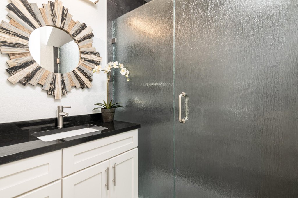 MARATHON, Florida, 33050, United States, 1 Bedroom Bedrooms, ,2 BathroomsBathrooms,Residential,Forsale,2011653