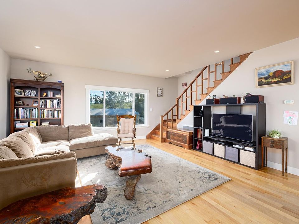 Penngrove, California, 94951, United States, 4 Bedrooms Bedrooms, ,1 BathroomBathrooms,Residential,Forsale,2004746