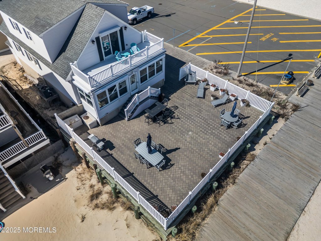 Lavallette, New Jersey, 08735, United States, 5 Bedrooms Bedrooms, ,4 BathroomsBathrooms,Residential,Forsale,1922693