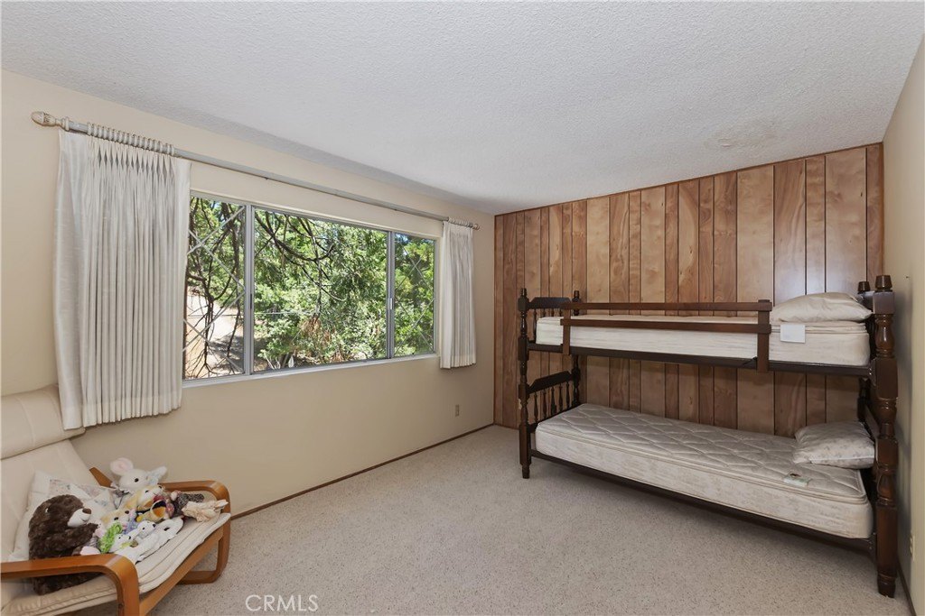 Lake Arrowhead, California, 92352, United States, 3 Bedrooms Bedrooms, ,3 BathroomsBathrooms,Residential,Forsale,1968496