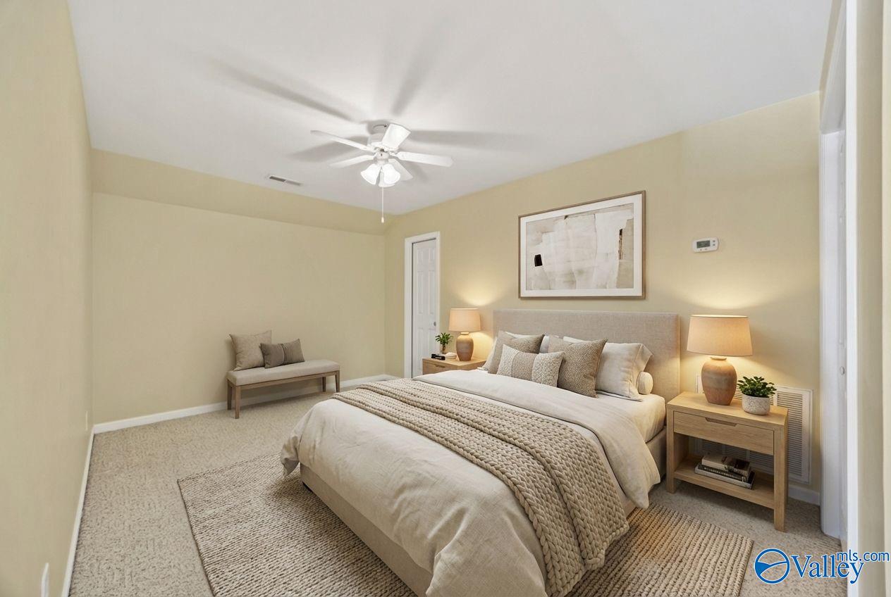 Owens Cross Roads, Alabama, 35763, United States, 5 Bedrooms Bedrooms, ,2.5 BathroomsBathrooms,Residential,Forsale,2007713