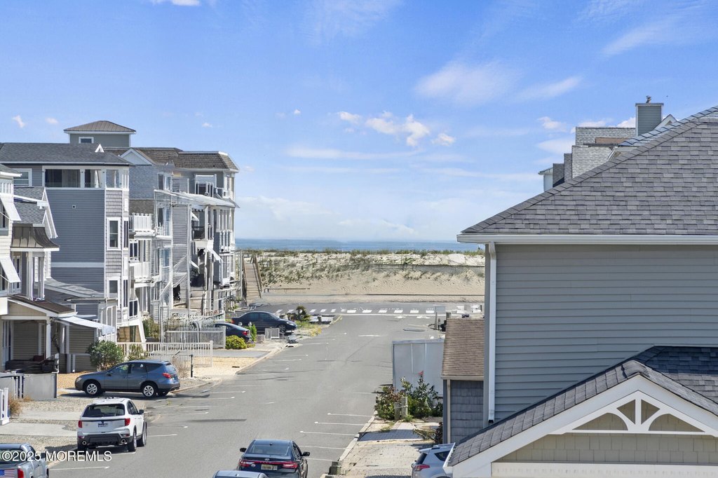 Seaside Heights, New Jersey, 08751, United States, 4 Bedrooms Bedrooms, ,3 BathroomsBathrooms,Residential,Forsale,2012969