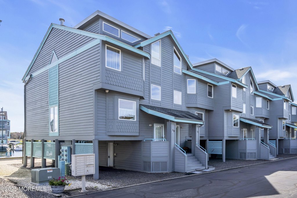 Waretown, New Jersey, 08758, United States, 2 Bedrooms Bedrooms, ,2.5 BathroomsBathrooms,Residential,Forsale,1966047