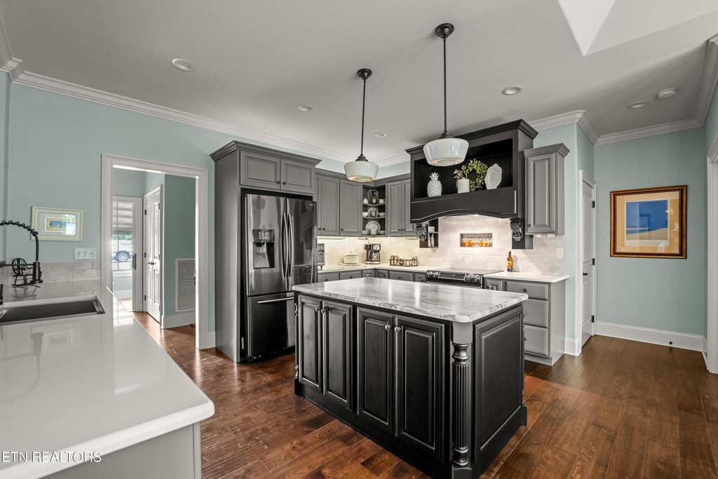 Crossville, Tennessee, 38558, United States, 3 Bedrooms Bedrooms, ,2.5 BathroomsBathrooms,Residential,Forsale,1952851