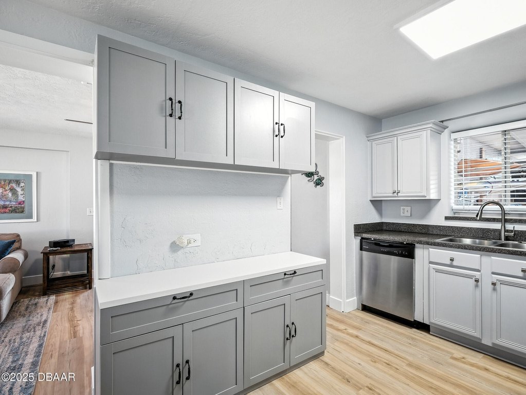 New Smyrna Beach, Florida, 32169, United States, 3 Bedrooms Bedrooms, ,2 BathroomsBathrooms,Residential,Forsale,2002820