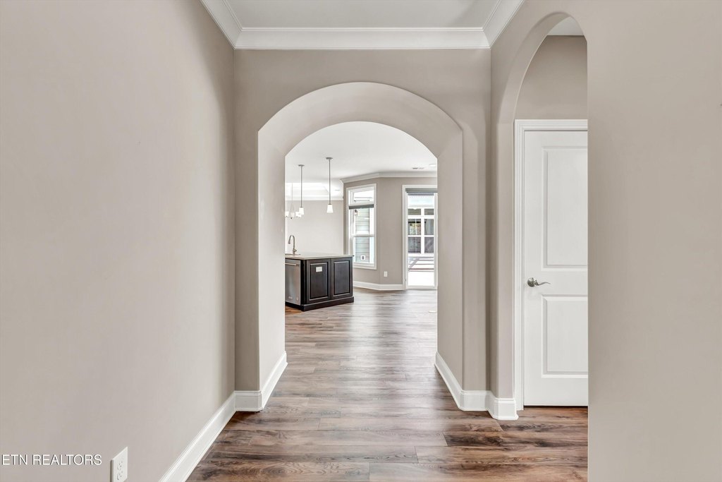 Loudon, Tennessee, 37774, United States, 3 Bedrooms Bedrooms, ,3 BathroomsBathrooms,Residential,Forsale,1910204