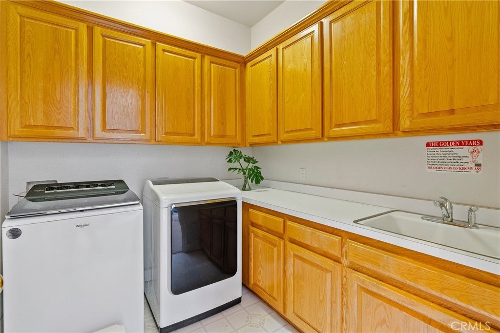 Paso Robles, California, 93446, United States, 6 Bedrooms Bedrooms, ,4.5 BathroomsBathrooms,Residential,Forsale,2009028