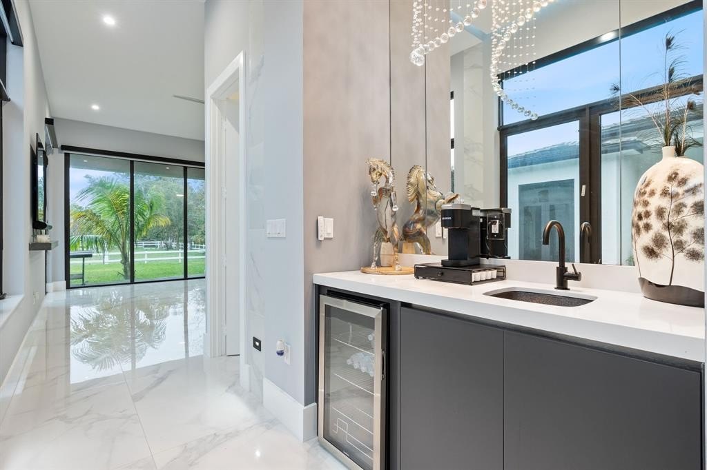 Southwest Ranches, Florida, 33330, United States, 5 Bedrooms Bedrooms, ,8 BathroomsBathrooms,Residential,Forsale,2011643