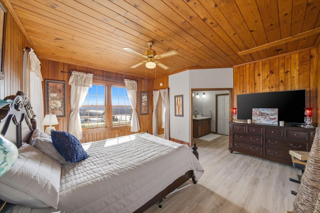 White Pine, Tennessee, 37890, United States, 3 Bedrooms Bedrooms, ,3.5 BathroomsBathrooms,Residential,Forsale,2012711