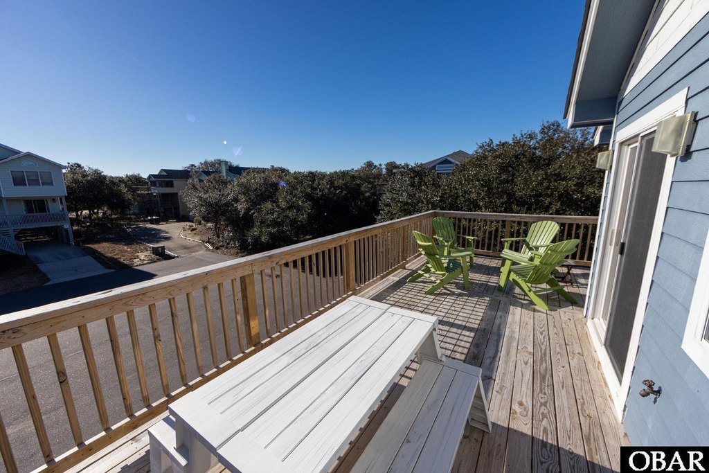 Corolla, North Carolina, 27927, United States, 5 Bedrooms Bedrooms, ,3 BathroomsBathrooms,Residential,Forsale,2010251