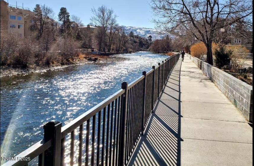 Reno, Nevada, 89509, United States, 3 Bedrooms Bedrooms, ,2 BathroomsBathrooms,Residential,Forsale,2012833