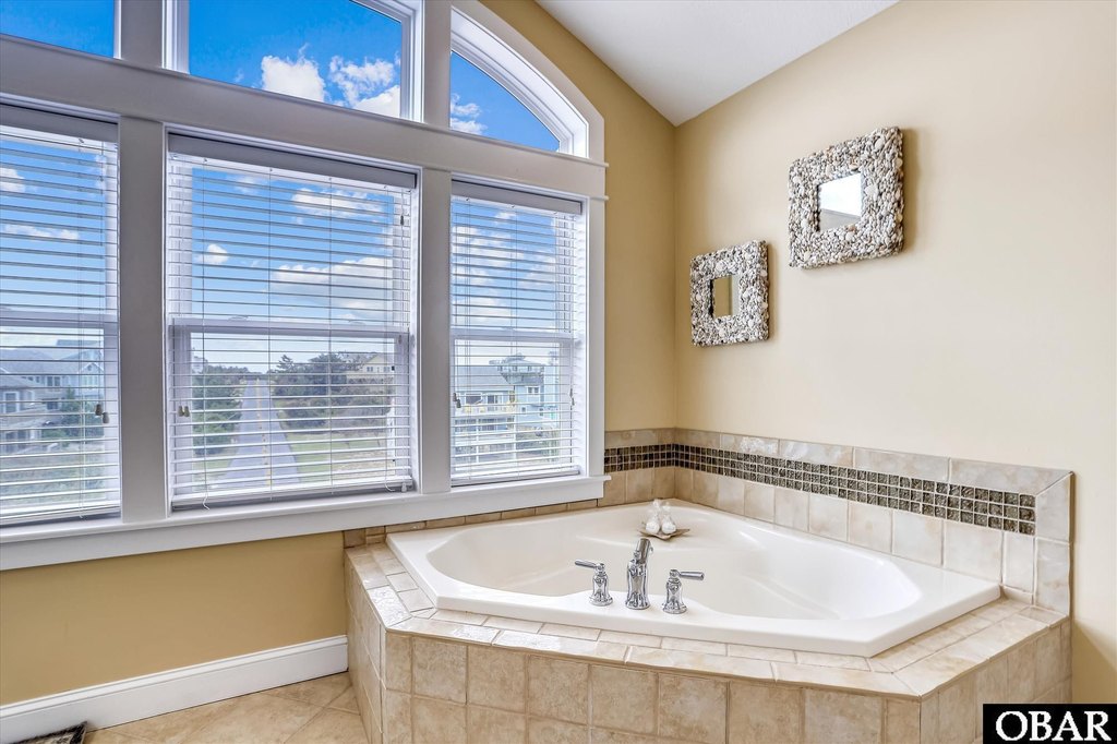 Duck, North Carolina, 27949, United States, 5 Bedrooms Bedrooms, ,5.5 BathroomsBathrooms,Residential,Forsale,2010256