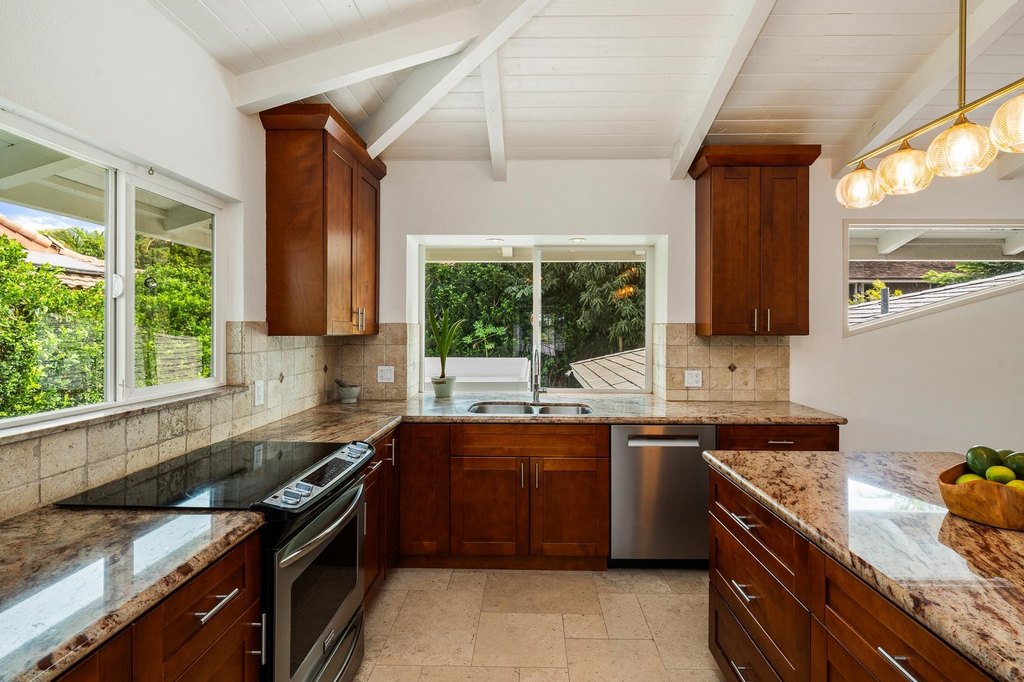 Kihei, Hawaii, 96753, United States, 4 Bedrooms Bedrooms, ,3.5 BathroomsBathrooms,Residential,Forsale,2009550