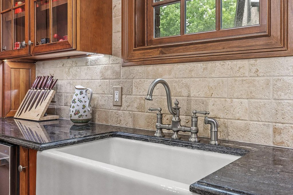 Signal Mountain, Tennessee, 37377, United States, 6 Bedrooms Bedrooms, ,6.5 BathroomsBathrooms,Residential,Forsale,1922158