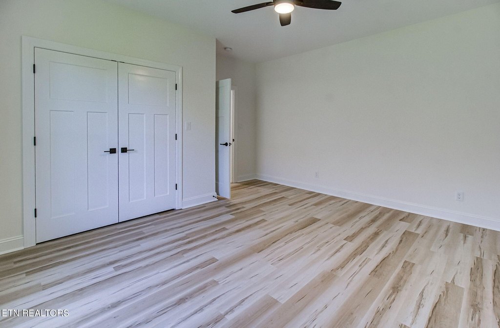 Vonore, Tennessee, 37885, United States, 3 Bedrooms Bedrooms, ,2 BathroomsBathrooms,Residential,Forsale,1910199