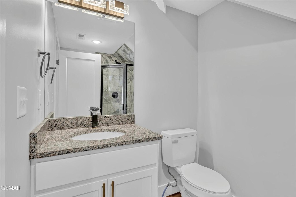 Sevierville, Tennessee, 37876, United States, 4 Bedrooms Bedrooms, ,3.5 BathroomsBathrooms,Residential,Forsale,2012692