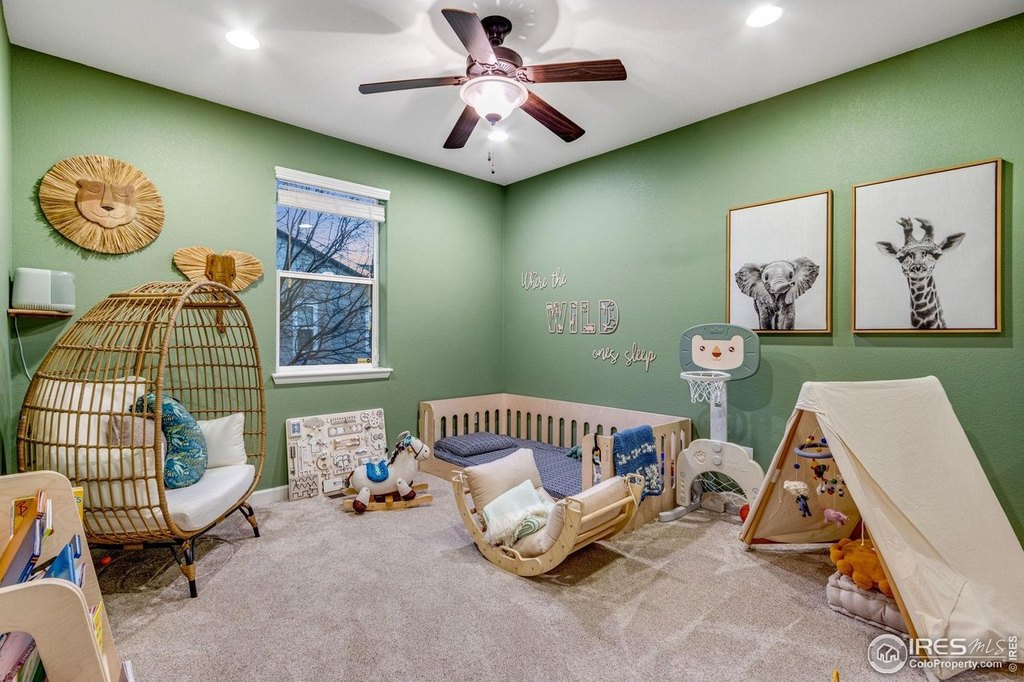 Longmont, Colorado, 80501, United States, 3 Bedrooms Bedrooms, ,2 BathroomsBathrooms,Residential,Forsale,2009201