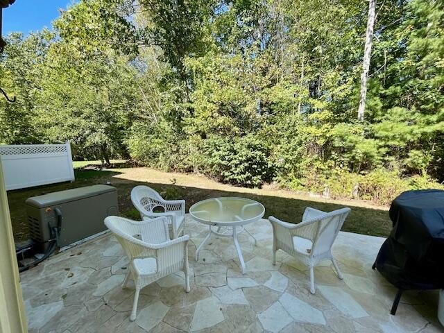 York, Maine, 03909, United States, 2 Bedrooms Bedrooms, ,2 BathroomsBathrooms,Residential,Forsale,1941227