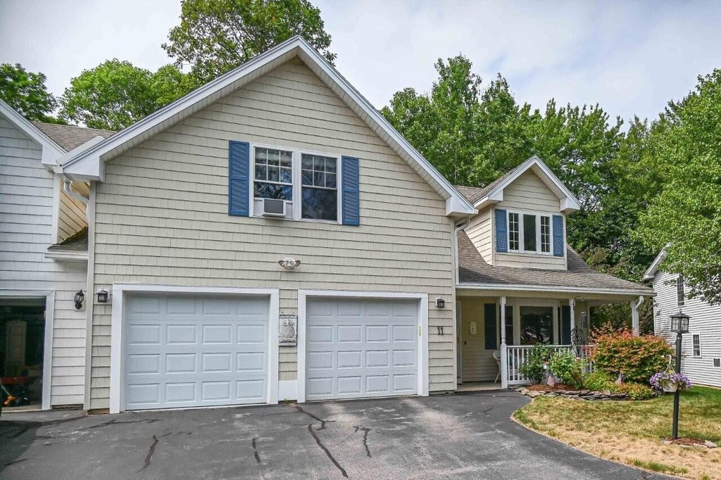 York, Maine, 03909, United States, 2 Bedrooms Bedrooms, ,2 BathroomsBathrooms,Residential,Forsale,1941227