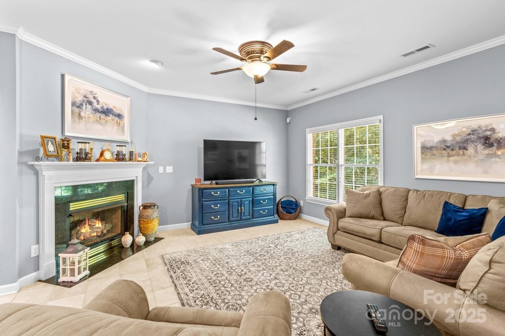 Lexington, North Carolina, 27295, United States, 3 Bedrooms Bedrooms, ,3.5 BathroomsBathrooms,Residential,Forsale,1985978