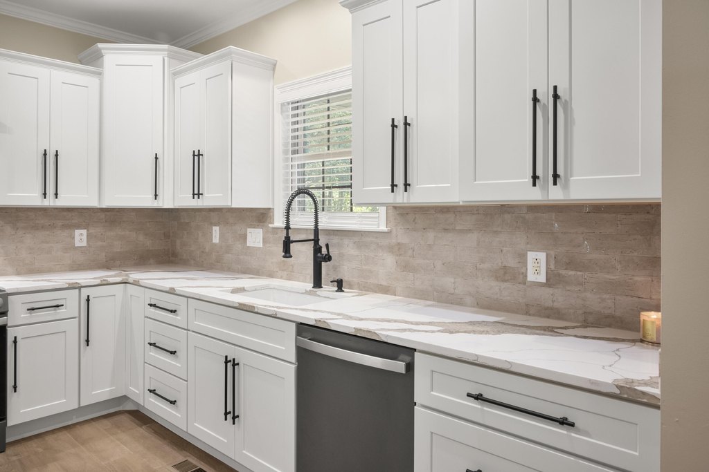 Flintstone, Georgia, 30725, United States, 5 Bedrooms Bedrooms, ,3.5 BathroomsBathrooms,Residential,Forsale,2004683