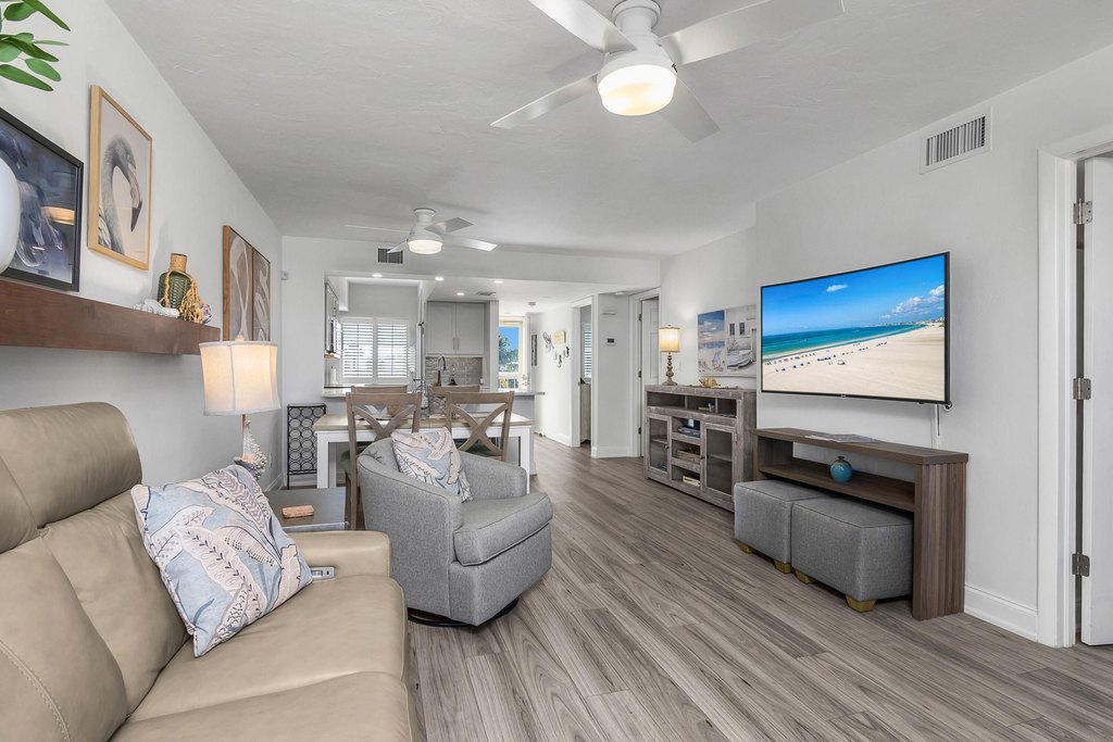 Marco Island, Florida, 34145, United States, 2 Bedrooms Bedrooms, ,2 BathroomsBathrooms,Residential,Forsale,2011560