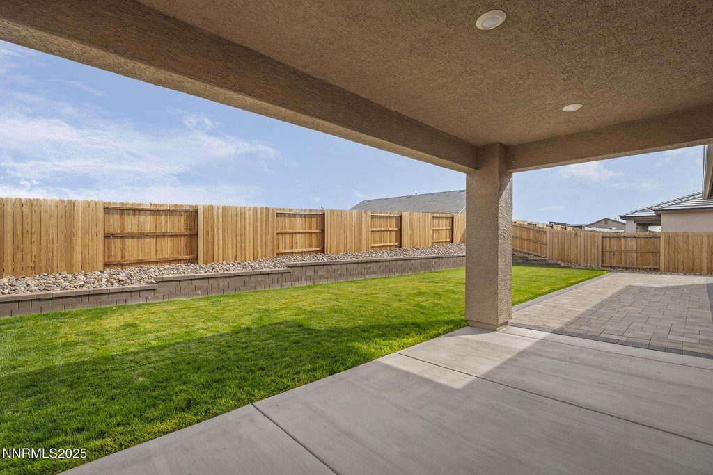 Sparks, Nevada, 89441, United States, 3 Bedrooms Bedrooms, ,2 BathroomsBathrooms,Residential,Forsale,1954160