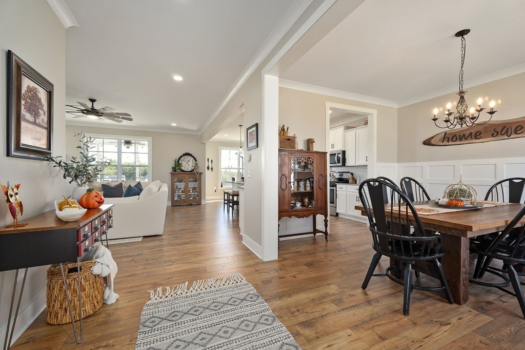 Cookeville, Tennessee, 38501, United States, 3 Bedrooms Bedrooms, ,2.5 BathroomsBathrooms,Residential,Forsale,1996610