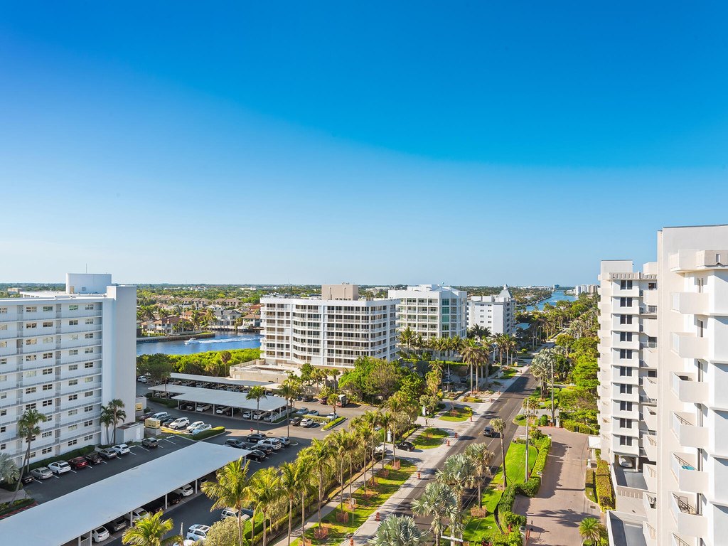 Highland Beach, Florida, 33487, United States, 2 Bedrooms Bedrooms, ,2 BathroomsBathrooms,Residential,Forsale,1969926