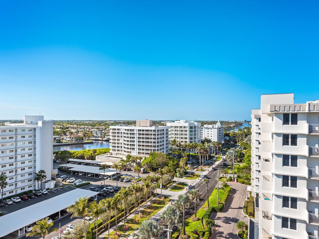 Highland Beach, Florida, 33487, United States, 2 Bedrooms Bedrooms, ,2 BathroomsBathrooms,Residential,Forsale,1969926