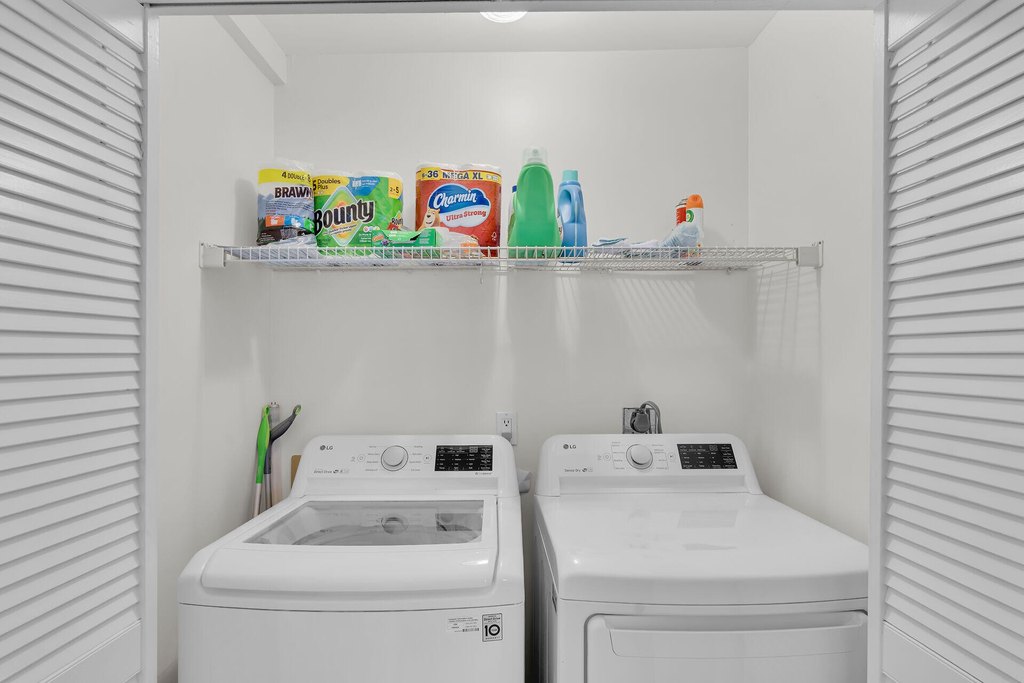 Summerland Key, Florida, 33042, United States, 2 Bedrooms Bedrooms, ,2 BathroomsBathrooms,Residential,Forsale,1971997