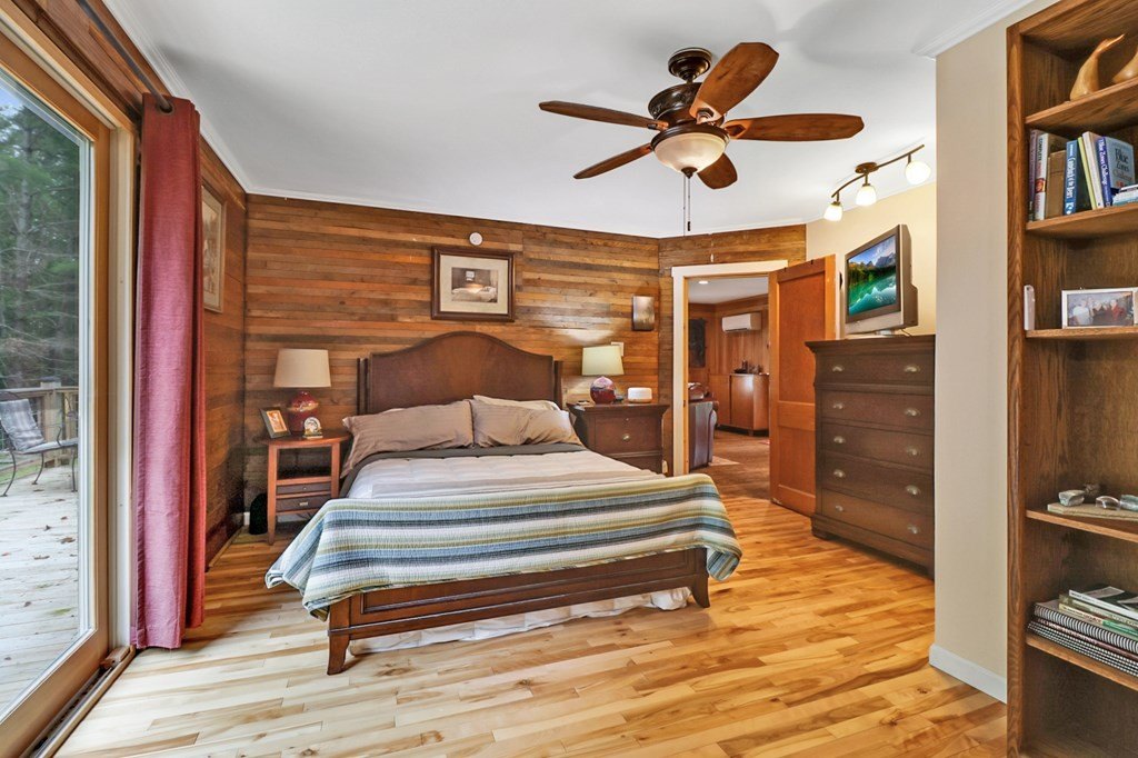 Allardt, Tennessee, 38504, United States, 2 Bedrooms Bedrooms, ,2 BathroomsBathrooms,Residential,Forsale,1953791