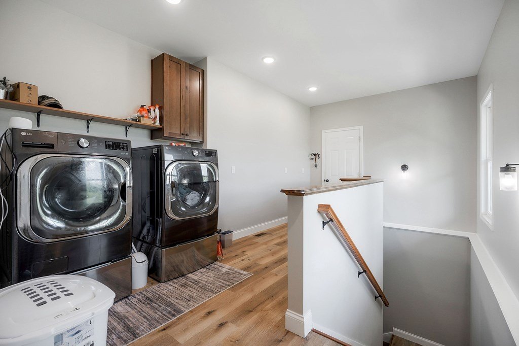 COOKEVILLE, Tennessee, 38501, United States, 3 Bedrooms Bedrooms, ,3 BathroomsBathrooms,Residential,Forsale,1952670