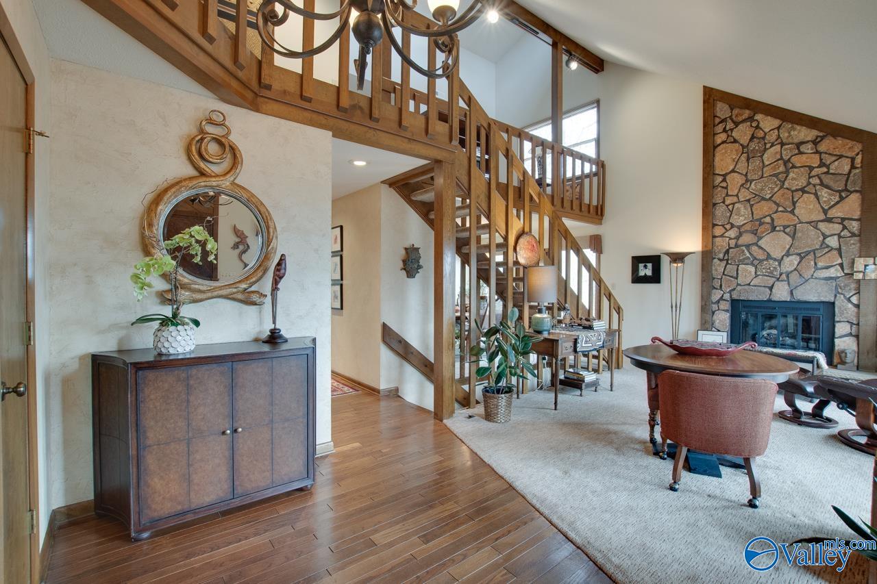 Huntsville, Alabama, 35802, United States, 4 Bedrooms Bedrooms, ,2.5 BathroomsBathrooms,Residential,Forsale,2007682