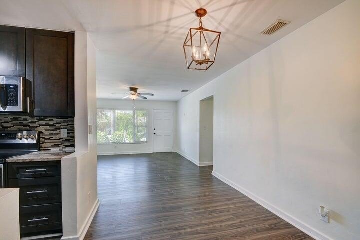 Lake Worth Beach, Florida, 33460, United States, 4 Bedrooms Bedrooms, ,2 BathroomsBathrooms,Residential,Forsale,1969910