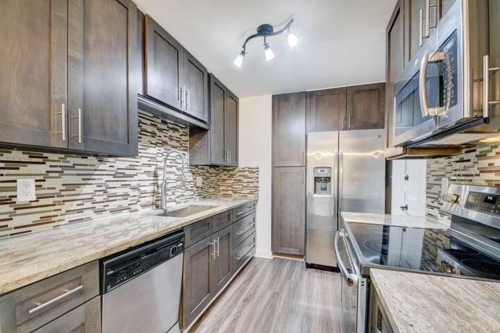 Lake Worth Beach, Florida, 33460, United States, 4 Bedrooms Bedrooms, ,2 BathroomsBathrooms,Residential,Forsale,1969910