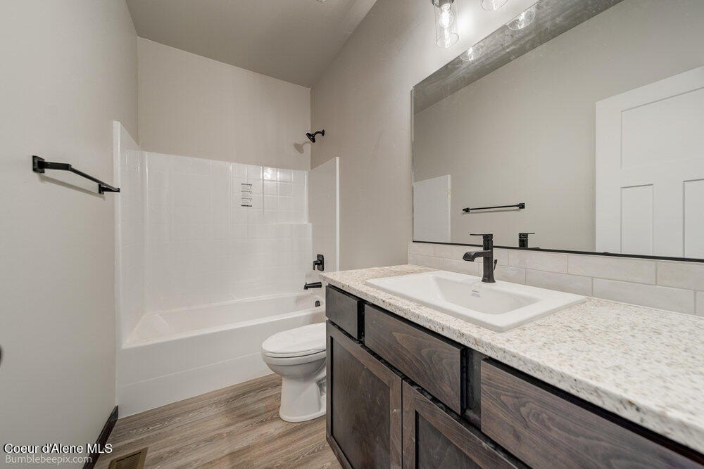 Post Falls, Idaho, 83854, United States, 3 Bedrooms Bedrooms, ,2 BathroomsBathrooms,Residential,Forsale,1984589