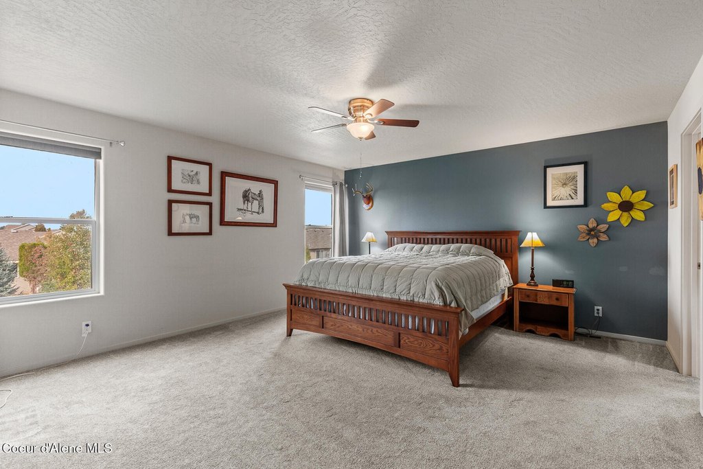 Coeur d'Alene, Idaho, 83815, United States, 3 Bedrooms Bedrooms, ,2.5 BathroomsBathrooms,Residential,Forsale,1984583