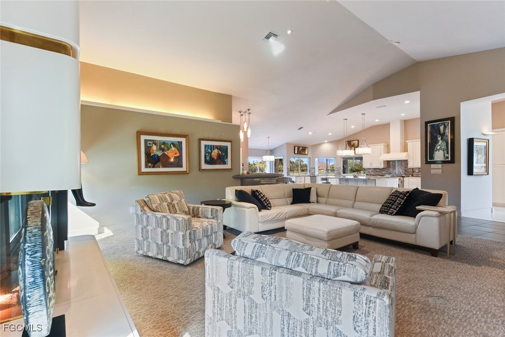 Fort Myers, Florida, 33912, United States, 3 Bedrooms Bedrooms, ,4.5 BathroomsBathrooms,Residential,Forsale,1971958