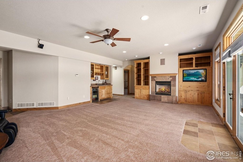 Severance, Colorado, 80610, United States, 5 Bedrooms Bedrooms, ,3.5 BathroomsBathrooms,Residential,Forsale,1967206